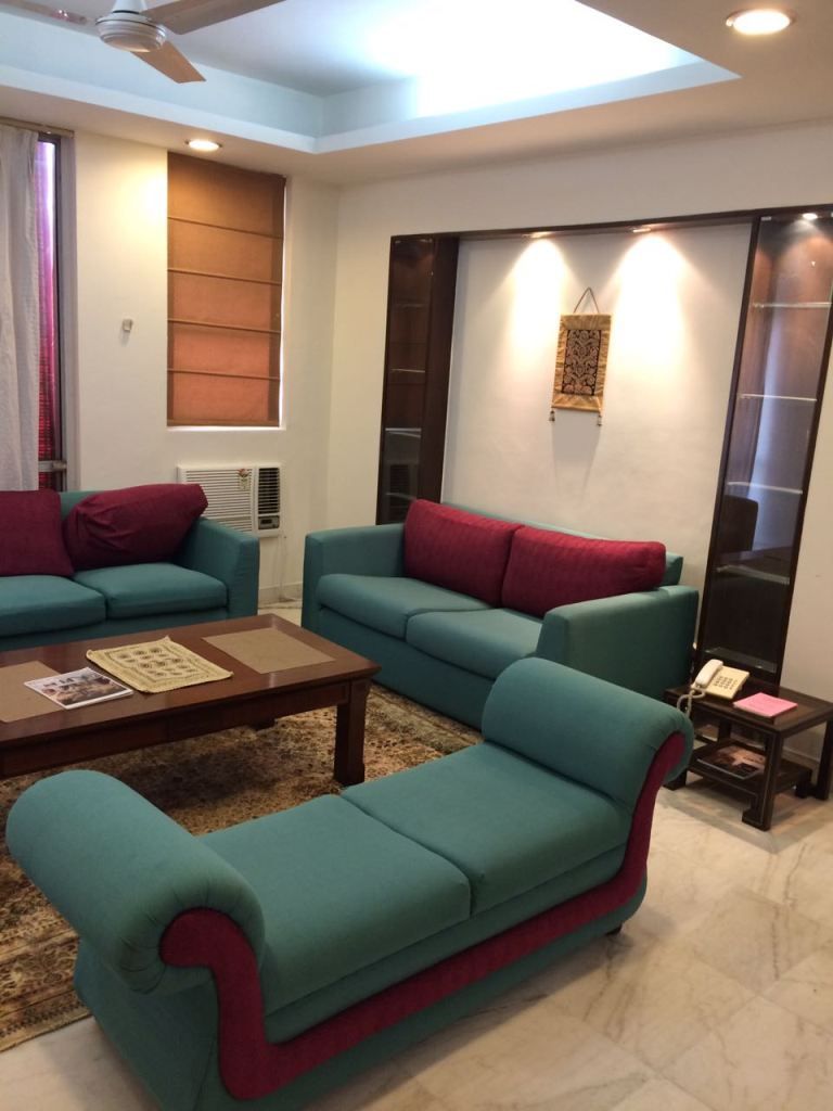 4 Bhk Furnished Apartment for Rent in DLF Phase V, Gurgaon