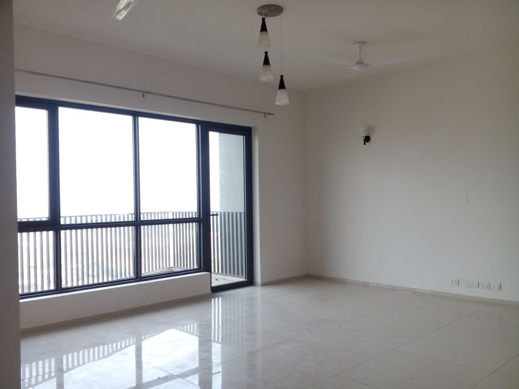 3 Bhk Semi Furnished Apartment for Rent in Golf Course Extension Road