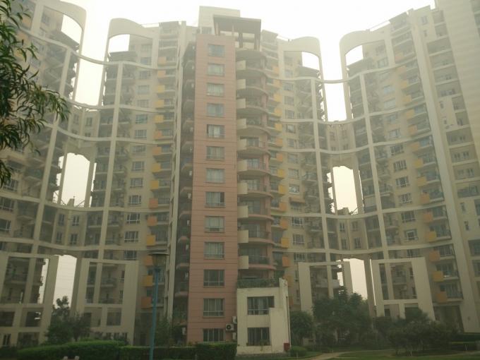 3 BHK Furnished Apartment for Rent in Nirvana Country, Gurgaon